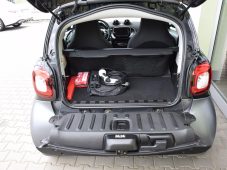 Smart Fortwo EQ 60kW Rezervace - 21