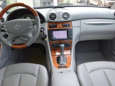 Mercedes-Benz CLK 200K ELEGANCE CABRIO AUTOMAT - 8