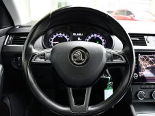 Škoda Octavia 1.6TDi NAVI DSG ČR 1.MAJ - 21