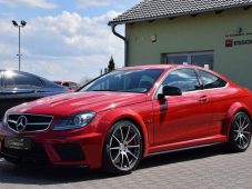 Mercedes-Benz Třídy C 63AMG BLACK-SERIES*6tKM!RARITA - 33