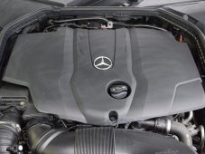 Mercedes-Benz Třídy C 220D AMG LED 125kW 1.MAJ - 38