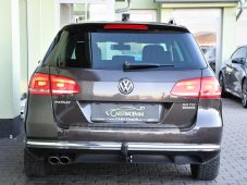 Volkswagen Passat 2.0TDi 4MOTION TAŽNÉ WEBASTO - 9