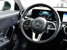 Mercedes-Benz CLA 180d LED 1.M NAV REZERVACE - 5