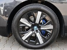 BMW iX xDrive40 H/K 3L-ZÁRUKA TAŽNÉ - 41