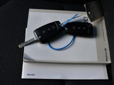 Hyundai i30 1.6CRDi 85kW CARPLAY ČR 2xKOLA - 36