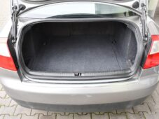 Audi A4 1.9TDi 74kW BOSE AUT. A/C - 19