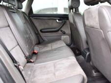 Audi A4 1.9TDi 74kW BOSE AUT. A/C - 17