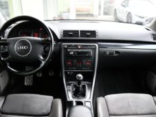 Audi A4 1.9TDi 74kW BOSE AUT. A/C - 4