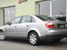 Audi A4 1.9TDi 74kW BOSE AUT. A/C - 2