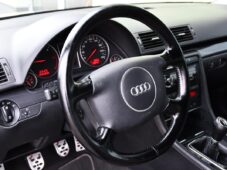 Audi A4 1.9TDi 74kW BOSE AUT. A/C - 14