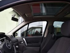 Renault Scénic 1.6i PANORAMA - 21