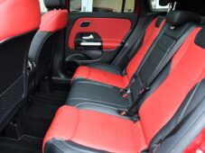 Mercedes-Benz GLA 35 AMG 4M N.TOP PANO K360° ČR - 18