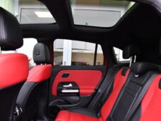 Mercedes-Benz GLA 35 AMG 4M N.TOP PANO K360° ČR - 22