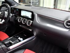 Mercedes-Benz GLA 35 AMG 4M N.TOP PANO K360° ČR - 17