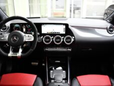 Mercedes-Benz GLA 35 AMG 4M N.TOP PANO K360° ČR - 4