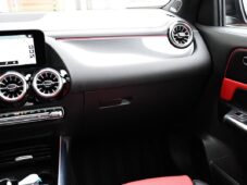 Mercedes-Benz GLA 35 AMG 4M N.TOP PANO K360° ČR - 7