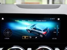 Mercedes-Benz GLA 35 AMG 4M N.TOP PANO K360° ČR - 34
