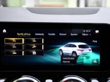 Mercedes-Benz GLA 35 AMG 4M N.TOP PANO K360° ČR - 36