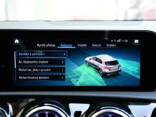 Mercedes-Benz Třídy A 250e AMG K360°NEZ.TOP ČR - 32