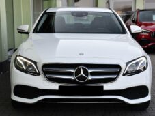 Mercedes-Benz Třídy E 220d 9G HUD K360°ČR - 9