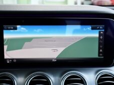 Mercedes-Benz Třídy E 220d 9G HUD K360°ČR - 26