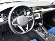 Volkswagen Passat 2,0 TDI ELEGANCE NAVI ACC - 13