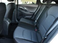 Hyundai i30 1.6CRDi 85kW FRESH ZÁRUKA - 18