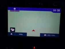 Dacia Duster 1.5dCi TAŽNÉ NAVI KAMERA - 36