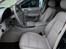Mercedes-Benz Třídy C 320CDI AVANTGARDE N.TOP A/T - 12