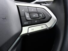 Volkswagen Passat 2,0 TDI ELEGANCE NAVI ACC - 28