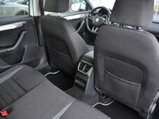 Škoda Octavia 2.0TDi DSG NAVI REZERVACE - 15