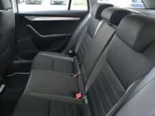 Škoda Octavia 2.0TDi DSG NAVI REZERVACE - 19