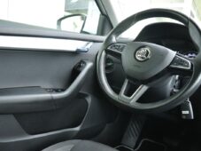 Škoda Octavia 2.0TDi DSG NAVI REZERVACE - 22