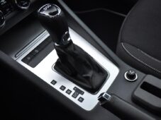 Škoda Octavia 2.0TDi DSG NAVI REZERVACE - 32