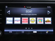 Škoda Octavia 2.0TDi DSG NAVI REZERVACE - 33