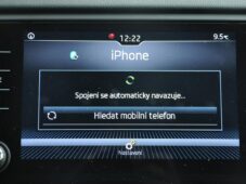 Škoda Octavia 2.0TDi DSG NAVI REZERVACE - 35