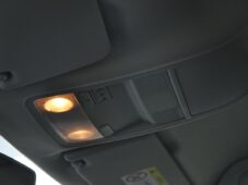 Škoda Octavia 2.0TDi DSG NAVI REZERVACE - 44