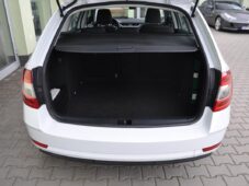 Škoda Octavia 2.0TDi DSG NAVI REZERVACE - 45