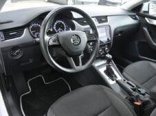 Škoda Octavia 2.0TDi DSG NAVI REZERVACE - 8