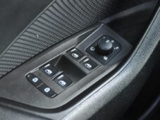 Škoda Octavia 2,0TDI STYLE DSG 110KW ČR - 25