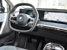 BMW iX xDrive40 326k - 18