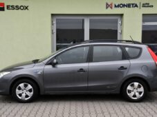 Hyundai i30 CW 1.4i 2xKOLA - 11