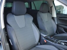 Škoda Octavia 2,0TDi DSG 110kw ACC - 14