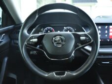 Škoda Octavia 2,0TDi DSG 110kw ACC - 27