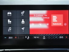 Škoda Octavia 2,0TDi DSG 110kw ACC - 36