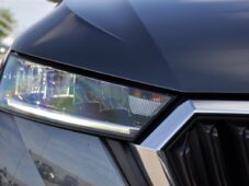 Škoda Octavia 2,0TDi DSG 110kw ACC - 52