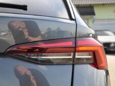 Škoda Octavia 2,0TDi DSG 110kw ACC - 53