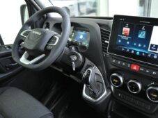 Mazda 3 2.0i 121kw REVOLUTION 2xALU - 9