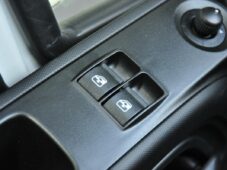 Mazda 3 2.0i 121kw REVOLUTION 2xALU - 3