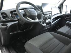 Mazda 3 2.0i 121kw REVOLUTION 2xALU - 18